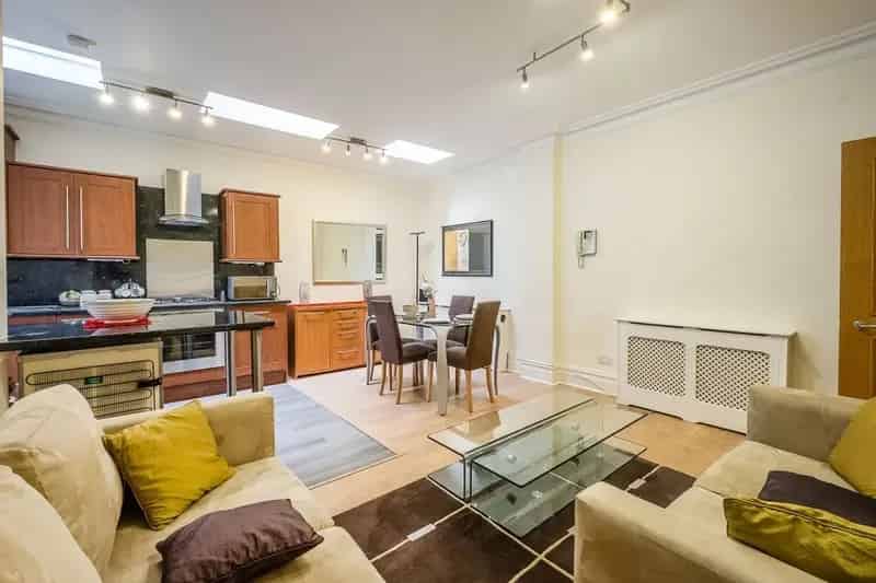 2 Bedroom Flat to Rent Near Gloucester Road and Earls Court
