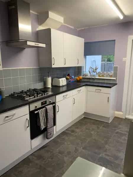 3 Double Bedroom Victorian House New Kitchen Bathroom