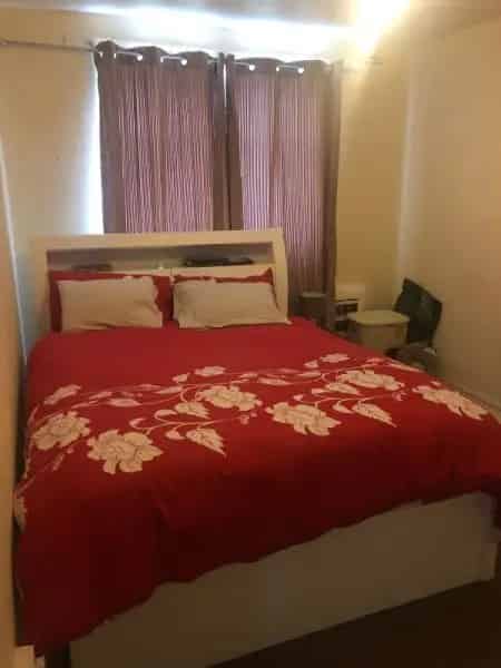 2 Bedroom Flat 3rd Floor Lift Balcony Private Parking Council Right To Buy