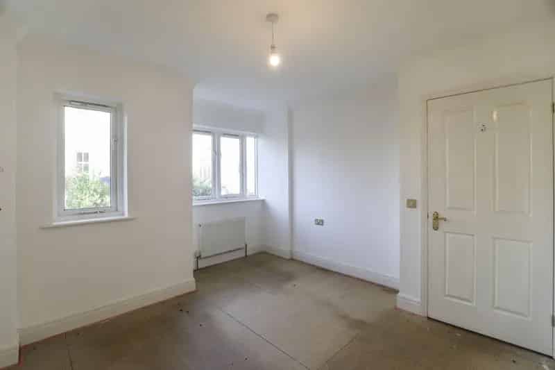 2 Bedroom Retirement Home with Country Views For Sale