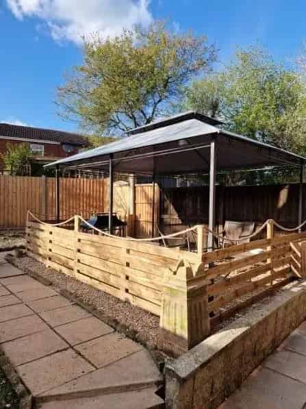 4 5 Bedroom Disability Adapted House Quiet Road Secure Garden
