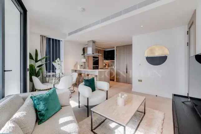 Flat for sale in Nine Elms Lane, Nine Elms, London SW8