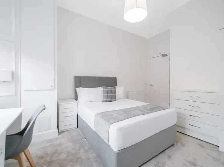 2 Bedroom Ground Floor Flat to Rent