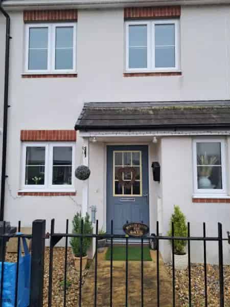 2 Bed House with Lovely Views Quiet Cul-de-sac
