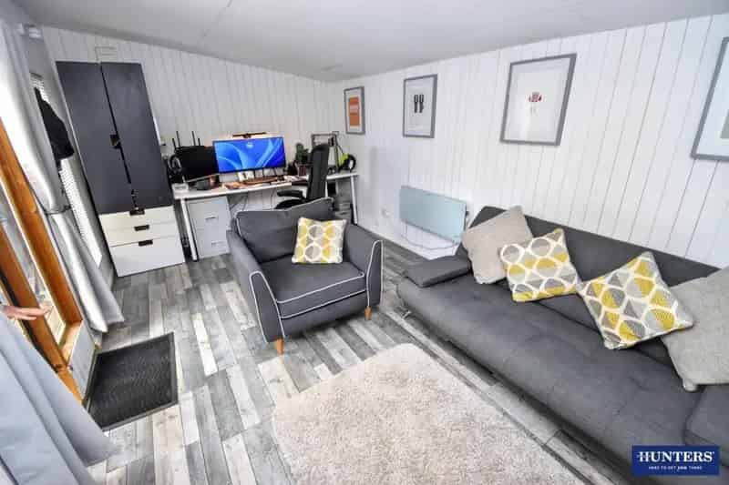 2 Bedroom House For Sale