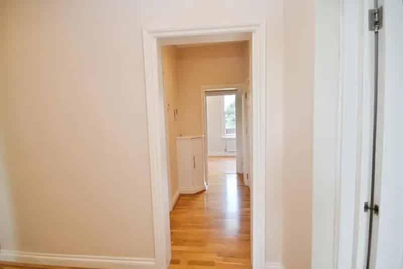 Spacious 872 Sq Ft Mansion Flat West Dulwich Private Parking