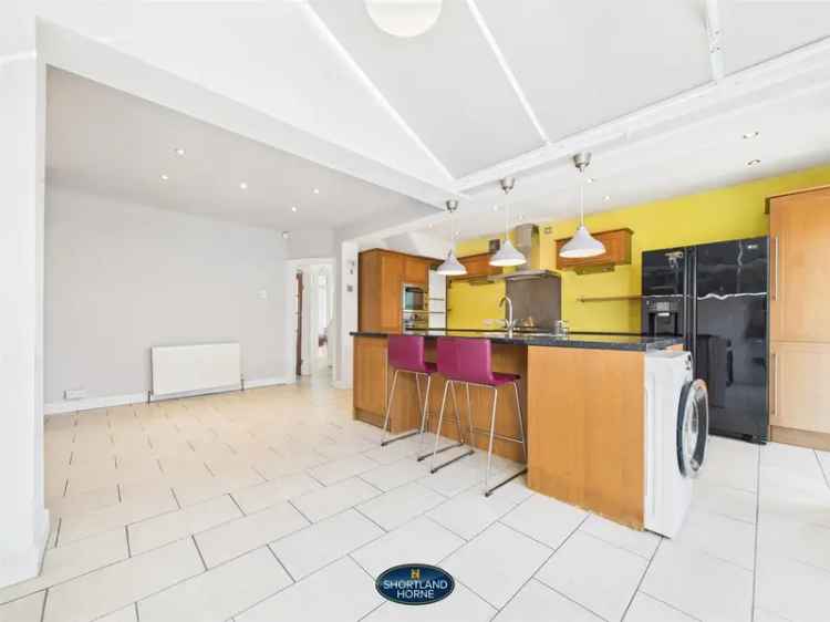 3 Bedroom Semi Detached House to Rent Coventry