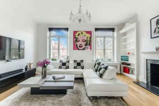 Maisonette for sale in King's Road, Chelsea, London SW10