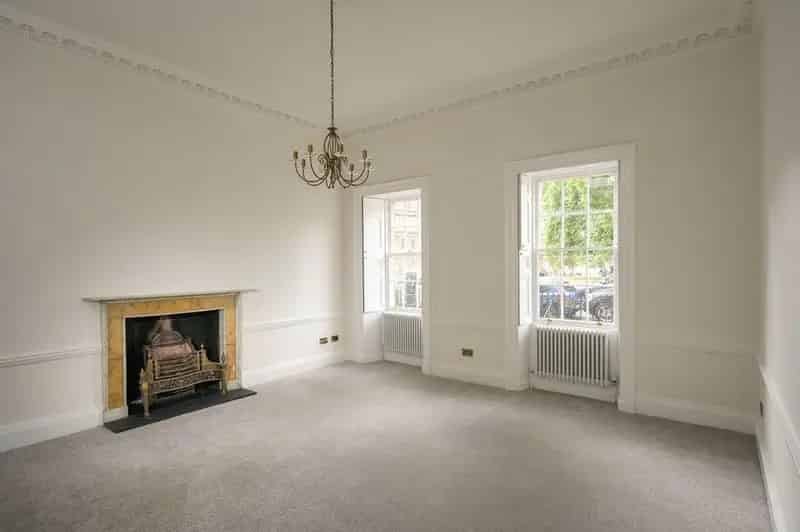 3 Bedroom Apartment To Rent