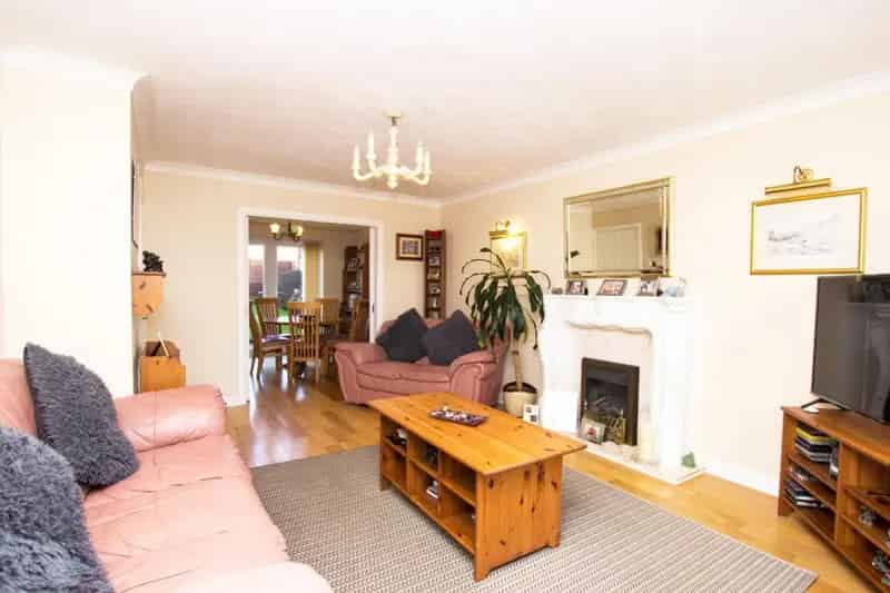 3 Bedroom Detached House for Sale Lower Darwen