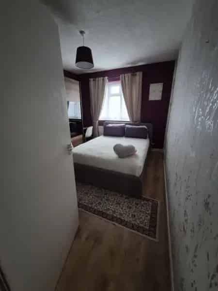Lovely 2 Bed Flat in Dalston Near Dalston Junction Station