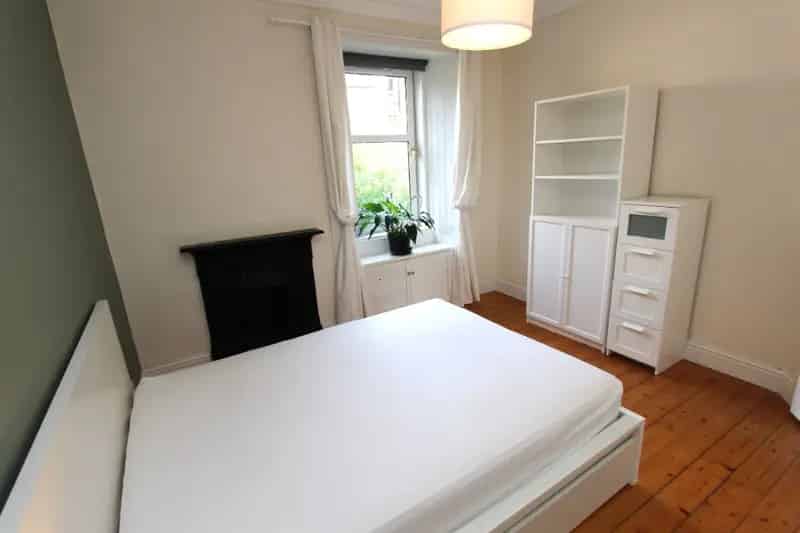 1 Bedroom Flat to Rent in Polwarth