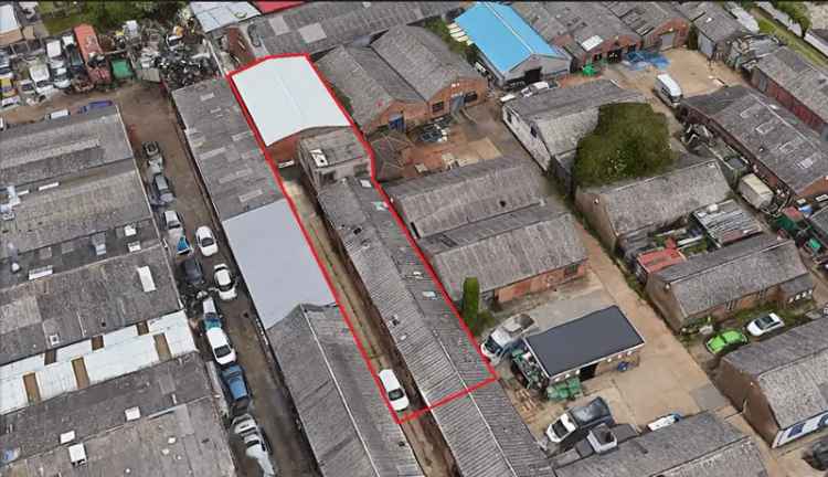 Industrial Warehouse Unit with Modern Extension Near A13 and M25