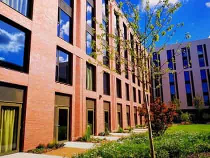 1 room flat of 197 m² in Birmingham