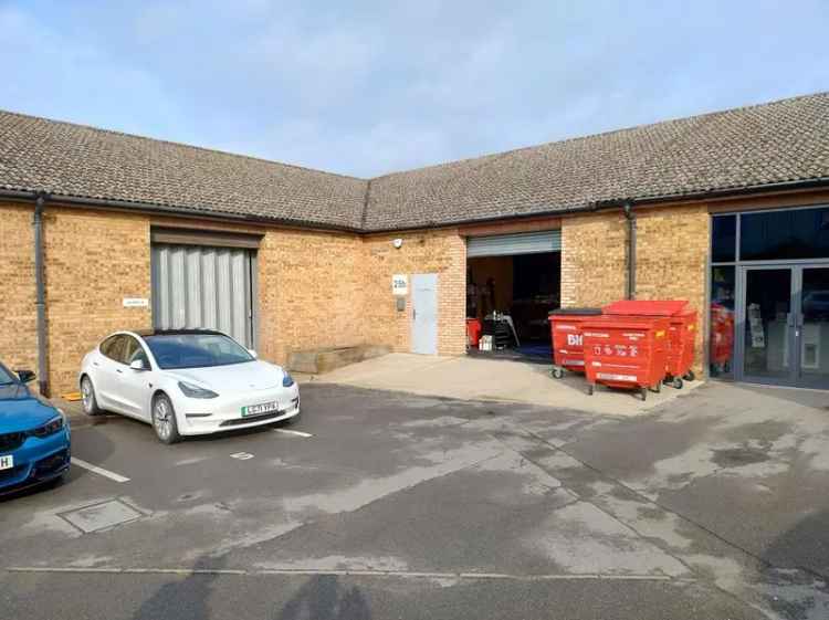 Warehouse Unit in Hitchin Hertfordshire Near A505