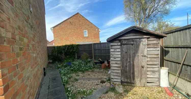 3 Bedroom End Terrace House for Sale
