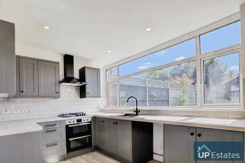 2 Bedroom Terraced House To Rent Near University Hospital