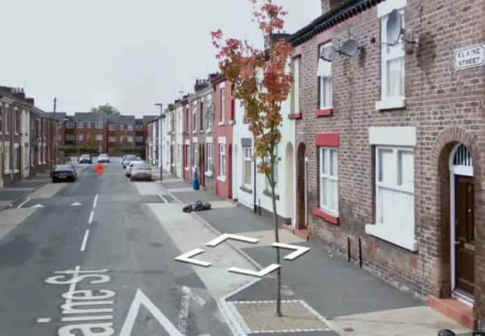 2 Bed House Toxteth - Close to Shops Schools City Centre