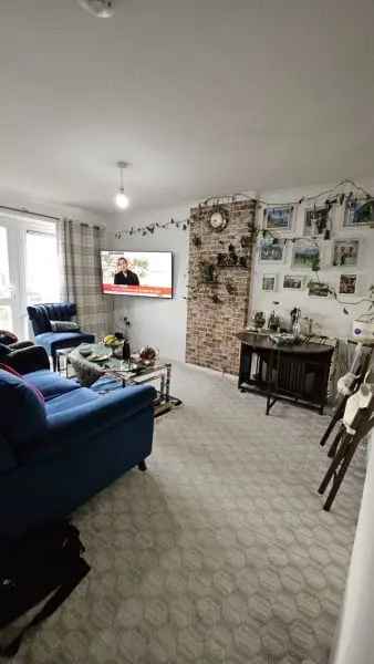 House For Rent in Sheffield, England