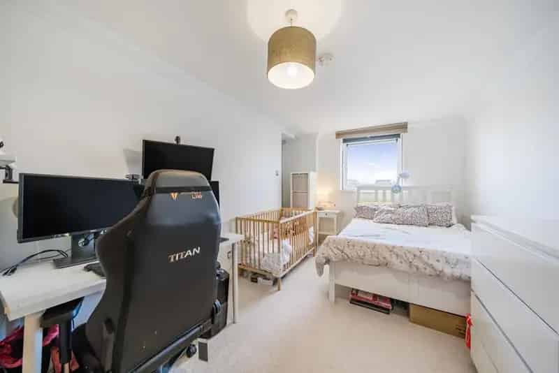 Greenwich Village Riverside Apartment  2 Beds 2 Baths Private Parking
