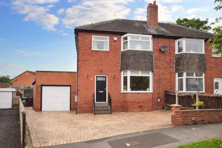 House For Sale in Wakefield, England