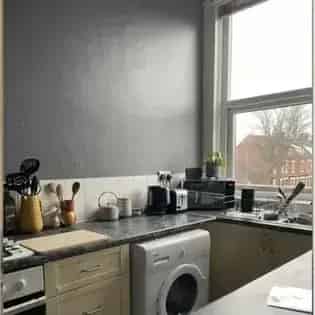 1 Bedroom Flat 160 m² Manchester Fully Fitted Kitchen Newly Done Bathroom