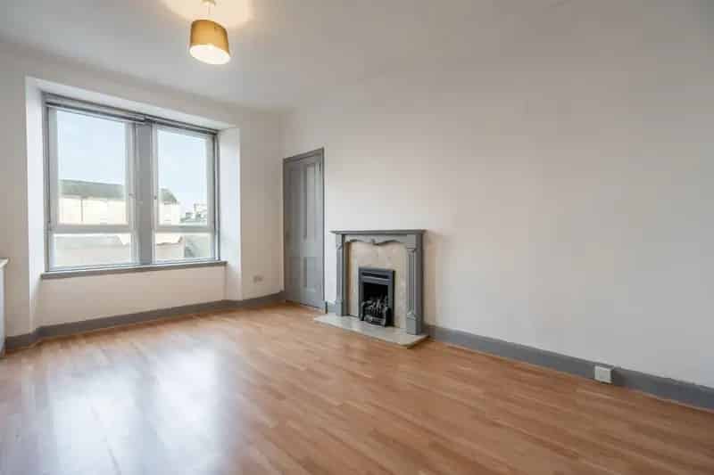 Perth City Centre 2-Bedroom Flat - First-Time Buyers & Investors
