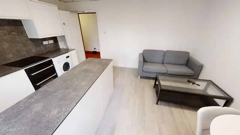5 Bedroom Student Flat All Bills Included