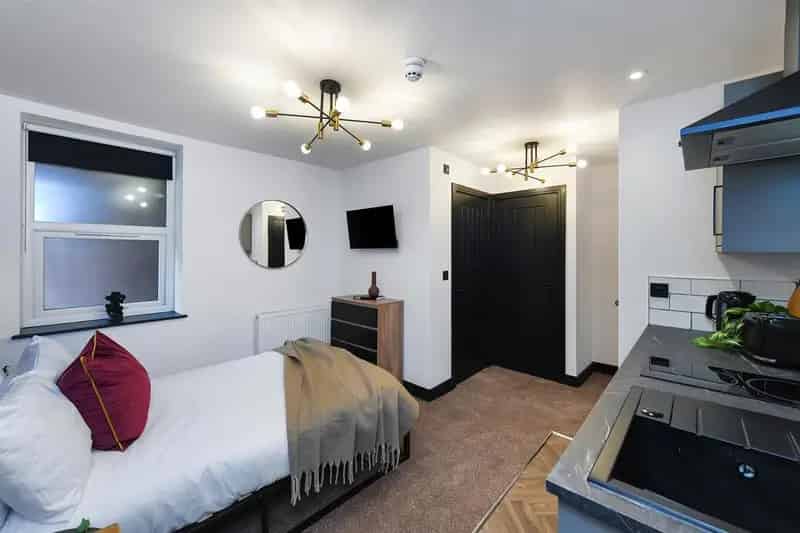 Studio to Rent