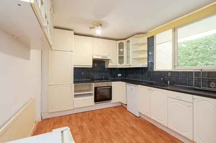 3 Bedroom Ground Floor Apartment for Sale in Ranmoor Sheffield