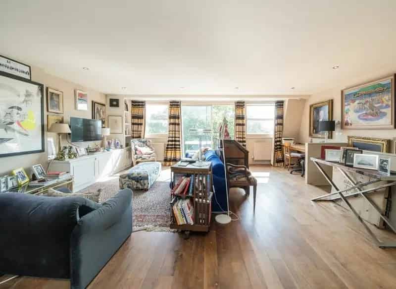 Spacious Split Level Flat 1400 sq ft Hammersmith