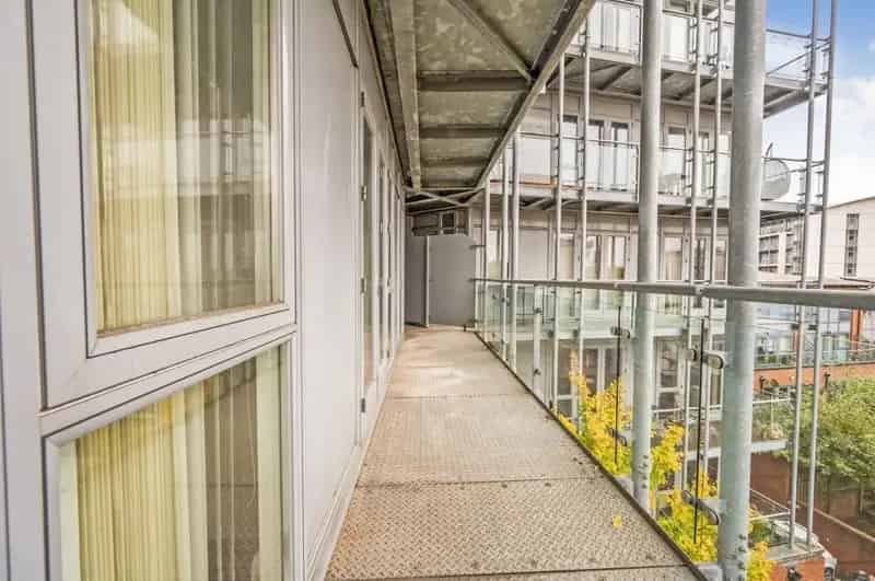 2 Bed Apartment Near Birmingham City Centre Secure Parking