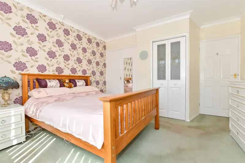 3 Bedroom Detached Bungalow for Sale Near Botany Bay