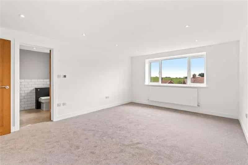 4 Bed Detached House For Sale - Luxury New Build