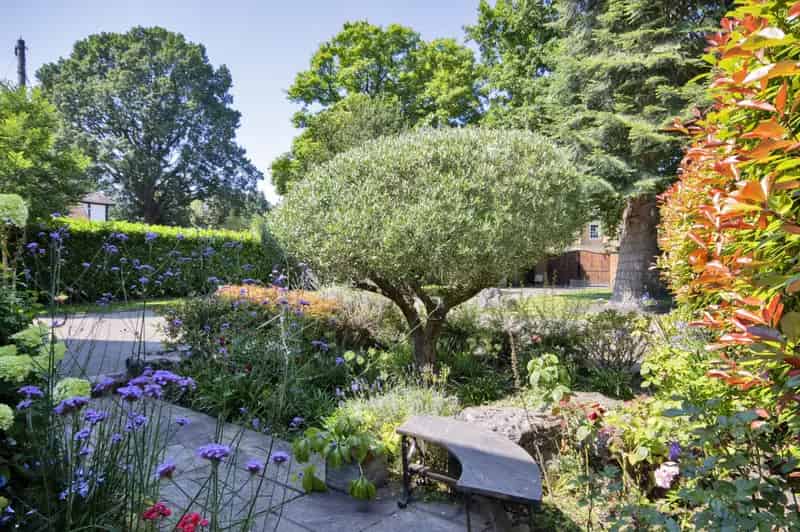 5 Bedroom Detached House Kingswood Warren Drive