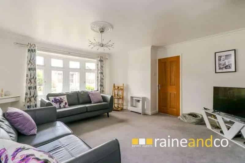 3 Bed Detached Bungalow for Sale Ryde