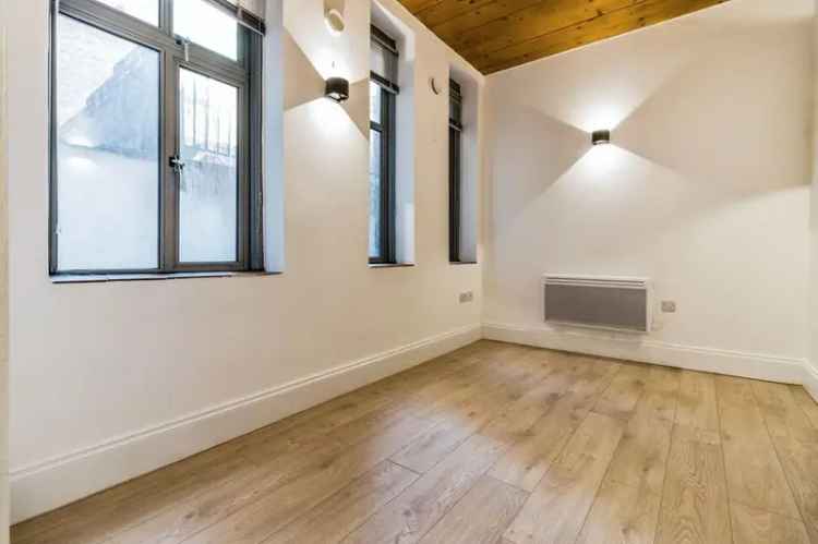 1 Bedroom Flat for Sale Manchester M1 - Mill Conversion Apartment