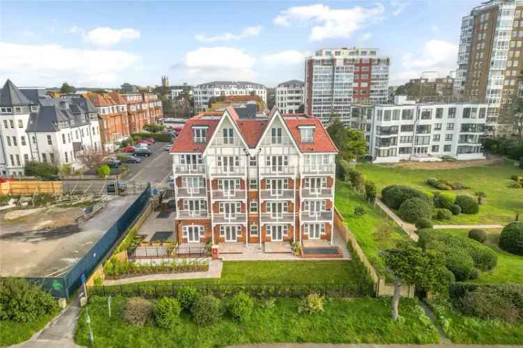 1 Bedroom Bournemouth Apartment Near Town Centre and Beach