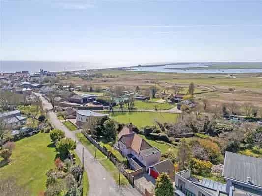 Aldeburgh Townhouse: River Views, Exceptional Gardens, & Potential for Development