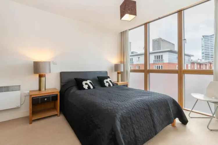 2 Bedroom Apartment Canal Wharf Birmingham