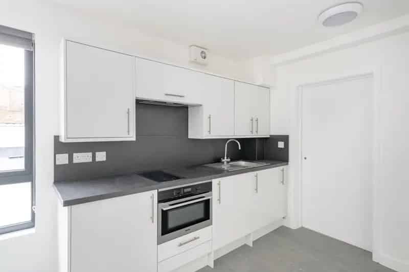 1 Bedroom Ground Floor Flat Near Bristol City Centre