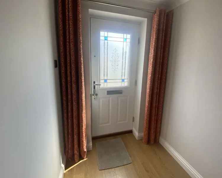 4 bedroom detached house to rent