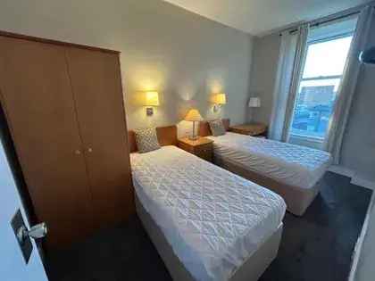 3 Bedroom Furnished Flat 99m² Aberdeen