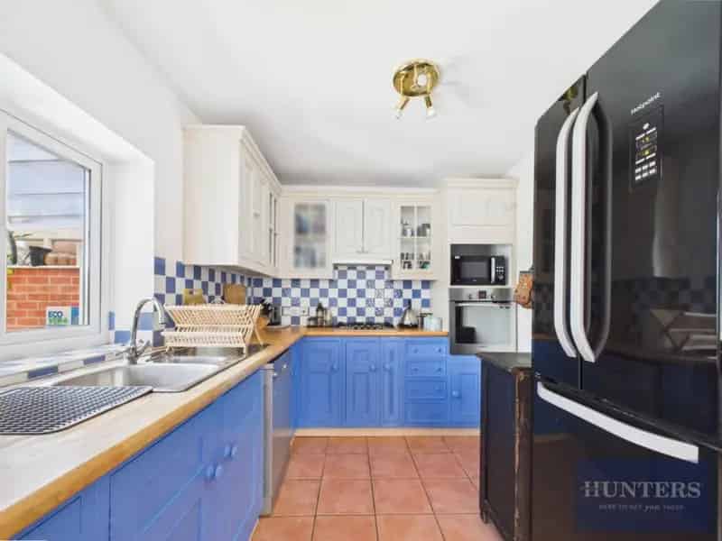 3 Bedroom House For Sale in Cheltenham