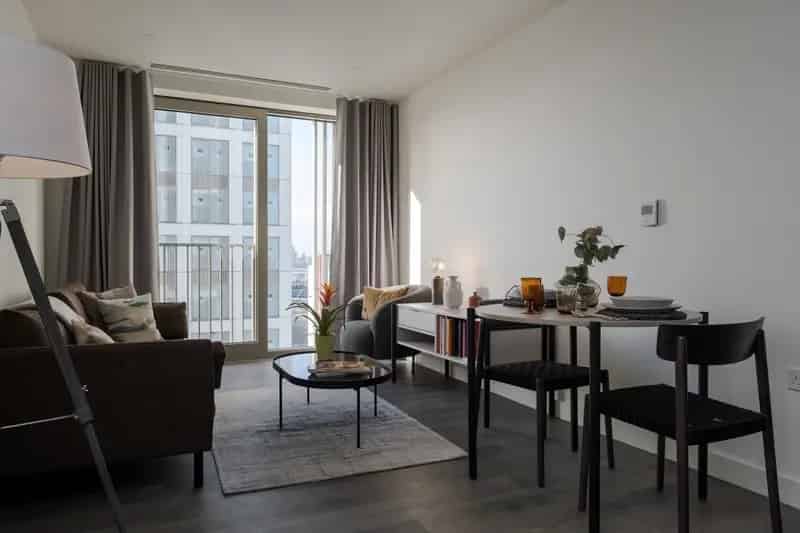 1 Bedroom Flat to Rent in Coppermaker Square East London