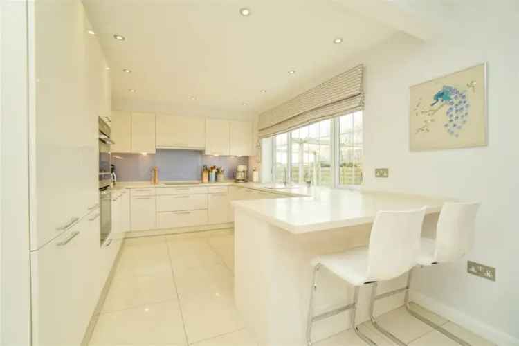 6 Bedroom Detached House For Sale Haxby