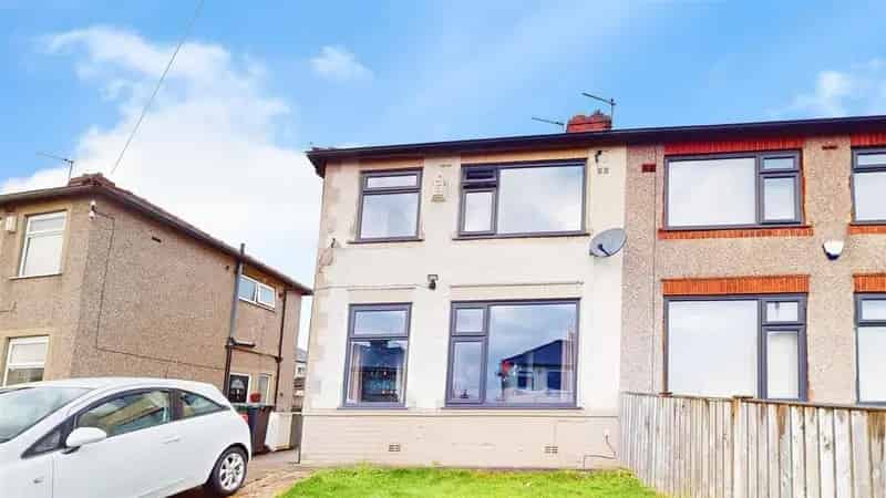 2 Bedroom Semi-Detached House for Sale
