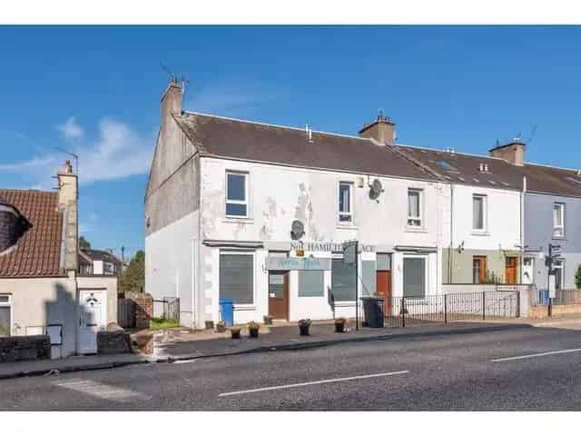 1 Bedroom Flat for Sale Near Cameron Bridge Train Station