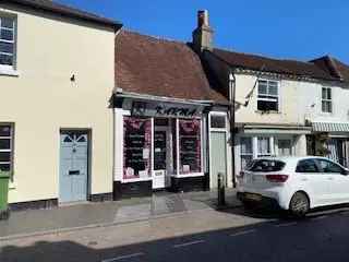 House For Sale in Fareham, England