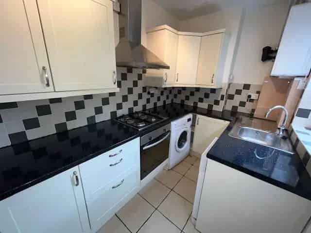 2 Bedroom Terraced House for Rent Yardley Deakins Road